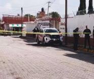 Ataque armado en primaria de Puebla deja un muerto y una maestra herida