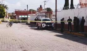 Ataque armado en primaria de Puebla deja un muerto y una maestra herida