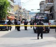 Asalto a centro joyero de Acapulco, Guerrero termina con 2 policías y un civil herido