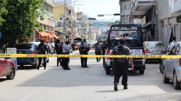 Asalto a centro joyero de Acapulco, Guerrero termina con 2 policías y un civil herido