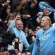 Haaland marca su gol 100 con el Manchester City en empate con el Arsenal