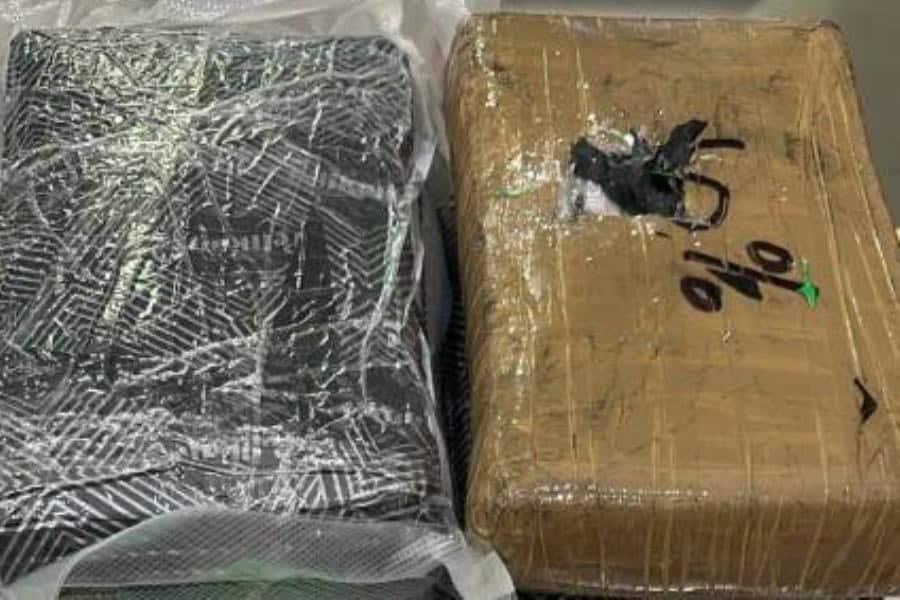 Detienen a rumanos con 14 kilos de cocaína en el AICM