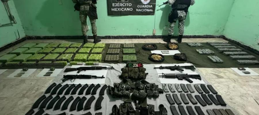 Sedena y Guardia Nacional aseguran arsenal del CJNG en Buenavista, Michoacán