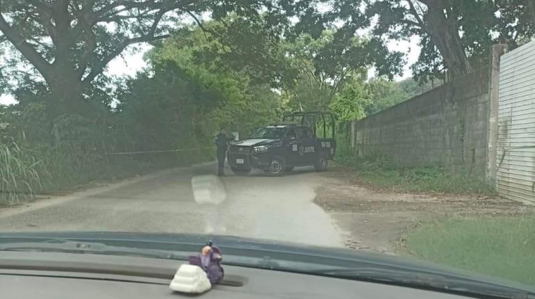 Localizan hombre sin vida en Comalcalco; tenía mensaje con amenazas