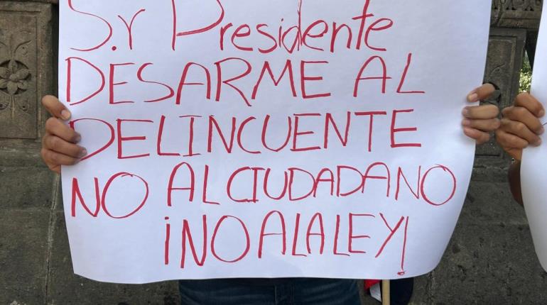 Protestan en la CDMX contra reforma sobre armas de fuego impulsada por Obrador