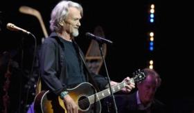 Muere Kris Kristofferson, estrella de ´Blade´ y de la música country