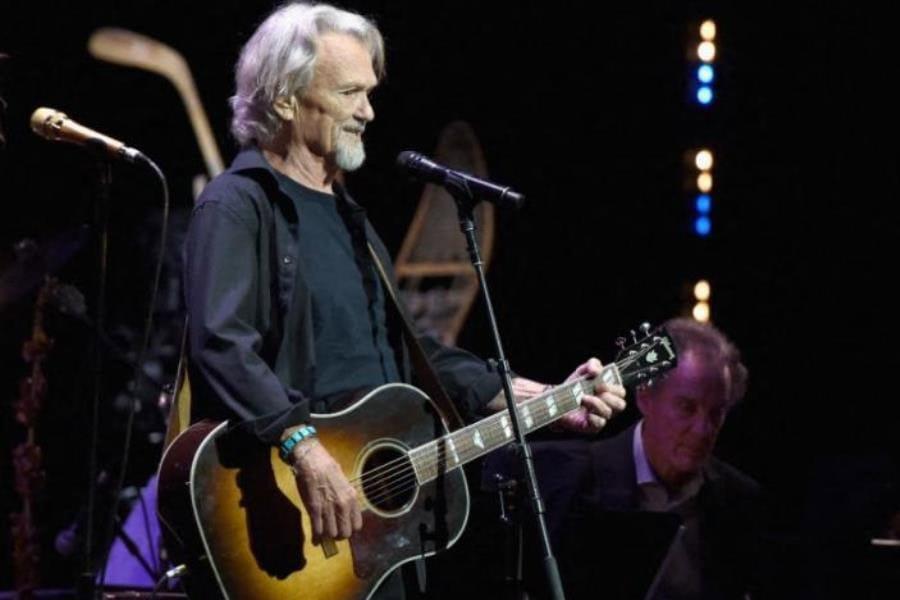 Muere Kris Kristofferson, estrella de ´Blade´ y de la música country