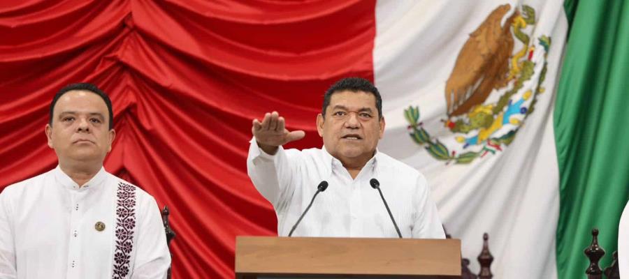 "No les voy a fallar": May rinde protesta como gobernador de Tabasco