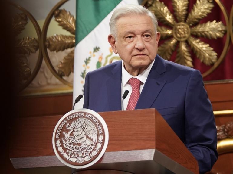 Muchas gracias: AMLO se despide como presidente con video y canción de Silvio Rodríguez 