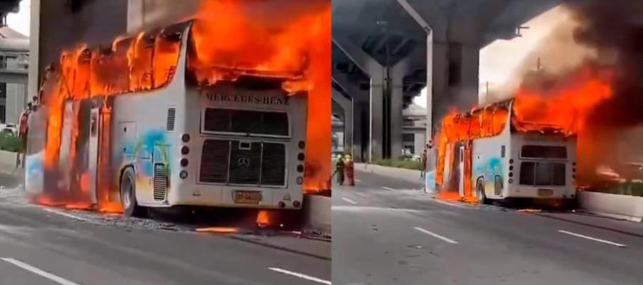 Mueren 22 alumnos y 3 profesores en incendio de autobús escolar en Tailandia 