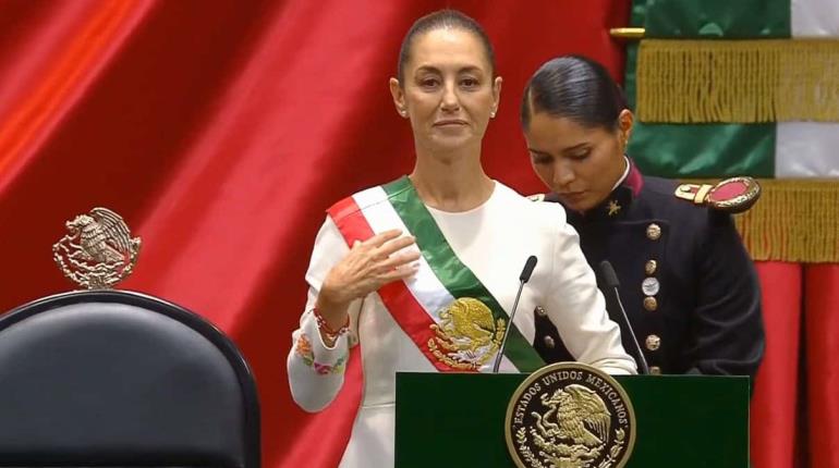 "Hasta siempre hermano y amigo": Sheinbaum se despide de AMLO en primer discurso como presidenta 