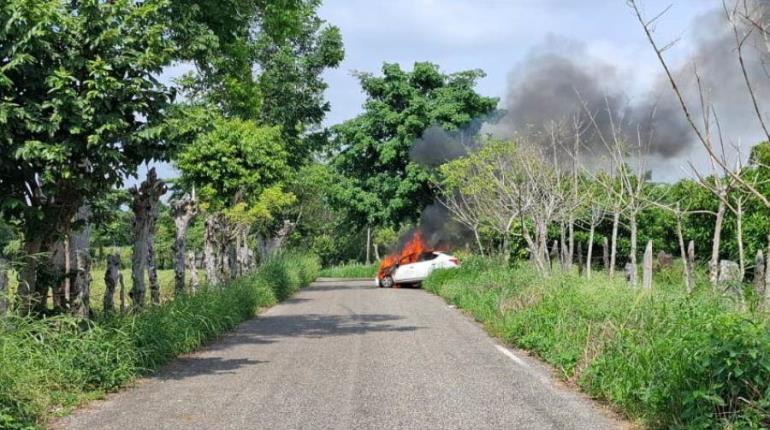 Muere calcinado al interior de su vehículo en Jalapa