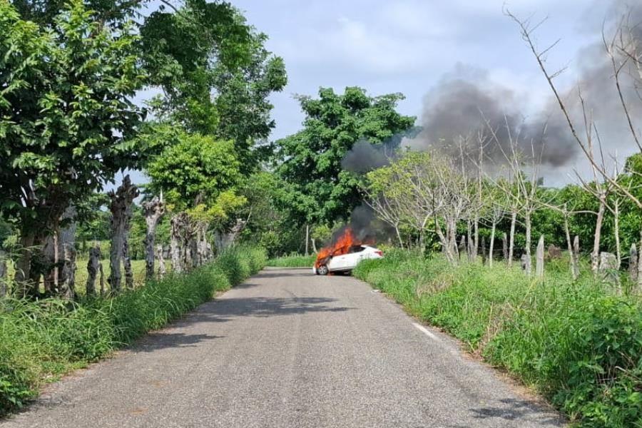 Muere calcinado al interior de su vehículo en Jalapa