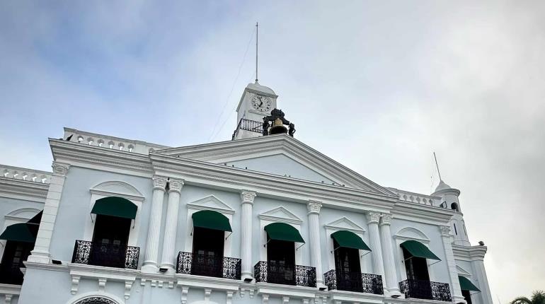 ´Iniciamos una nueva etapa´, dice May en primer día como Gobernador de Tabasco