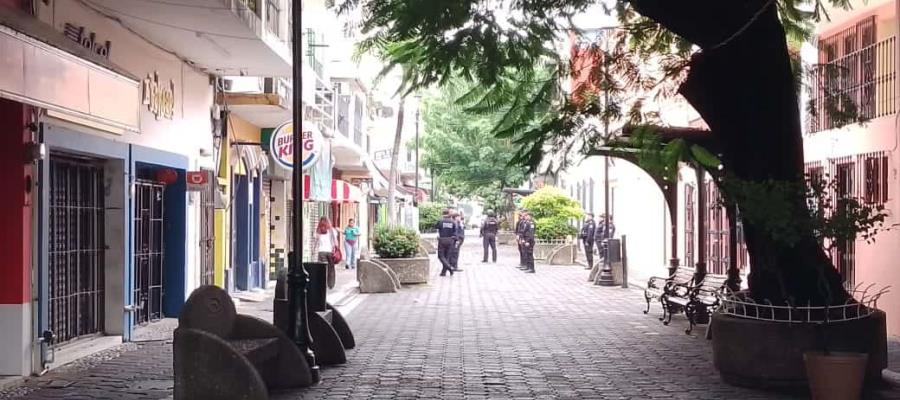 Pasan casi 20 horas sin luz comerciantes del Centro Histórico de Villahermosa