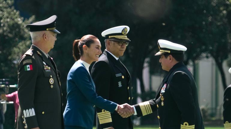 Reiteran Fuerzas Armadas lealtad a Sheinbaum en la Primera Salutación