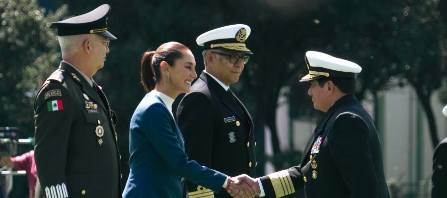 Reiteran Fuerzas Armadas lealtad a Sheinbaum en la Primera Salutación