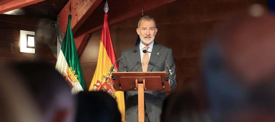 Apela rey de España al respeto y amistad ante discrepancias con países conquistados en América incluido México