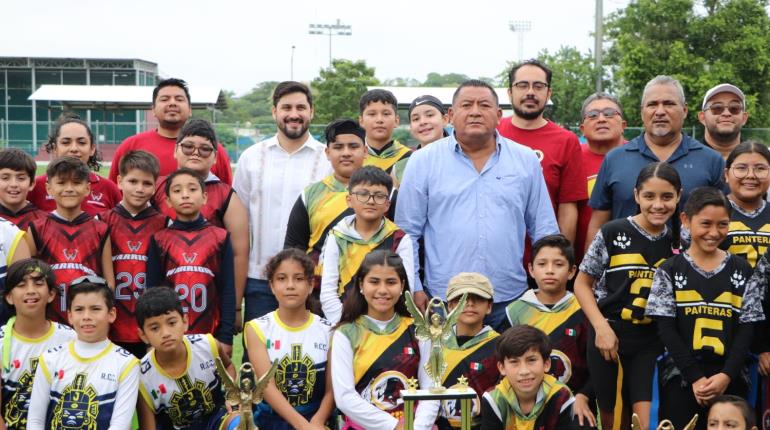 Inauguran Liga NFL Flag de Tochito con 12 equipos participantes