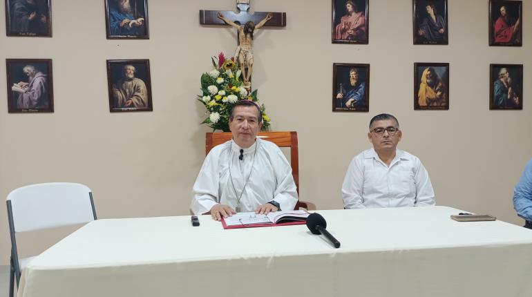 Convoca Diócesis de Tabasco a matrimonios cristianos a ser ejemplo de amor hacia sus hijos