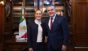 Dialoga Sheinbaum con presidente del CCE sobre inversiones en México