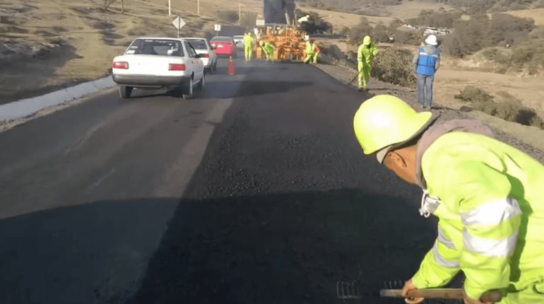 Lanza federación ´Bachetón´ para rehabilitar carreteras del país