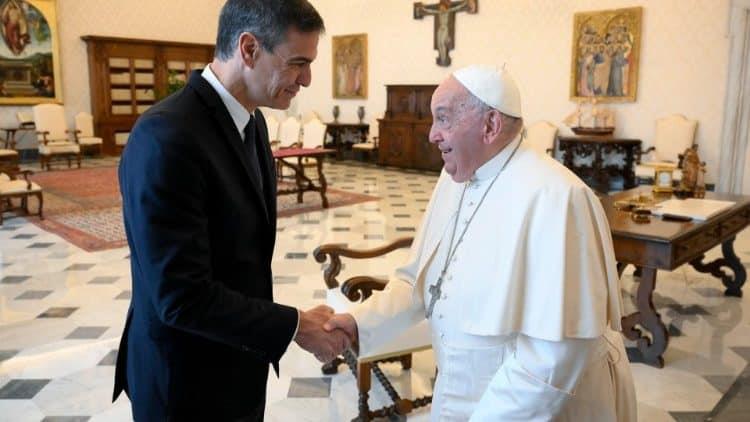 Pedro Sánchez se reúne con el Papa Francisco en El Vaticano 