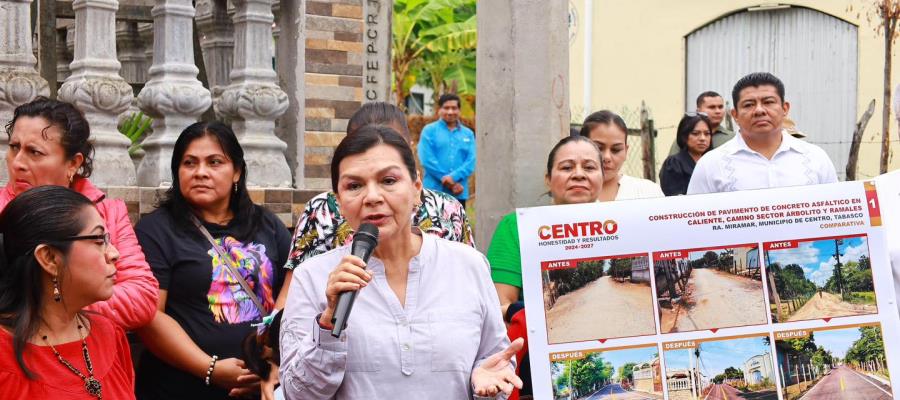 Entrega Yolanda Osuna rehabilitación de caminos en zona indígena