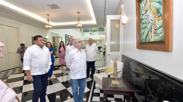 Visita Tabasco titular del INAH; recorre Quinta Grijalva como parte del proyecto de convertirlo en Centro Cultural