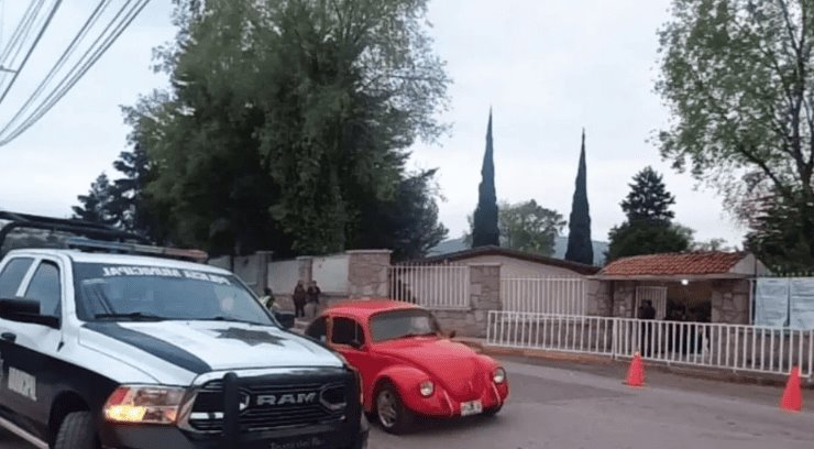 Durante riña alumna agrede con arma blanca a compañera en secundaria de Hidalgo