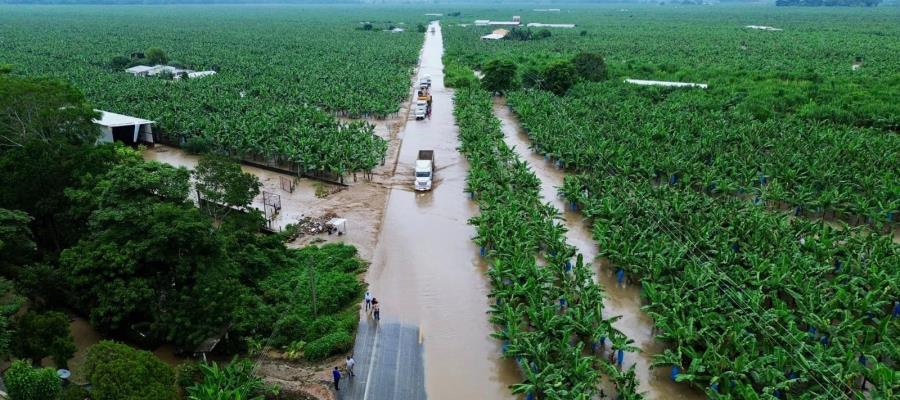 Cierran la circulación a todo tipo de vehículos en la Teapa-Villahermosa por formación de vados