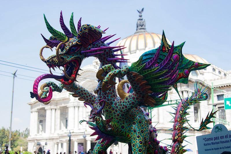 Desfile de alebrijes con más de 200 figuras en CDMX