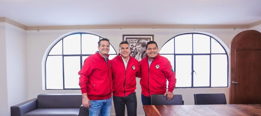 Alejandro Moreno se reúne con Miguel Barrueta y Fabián Granier