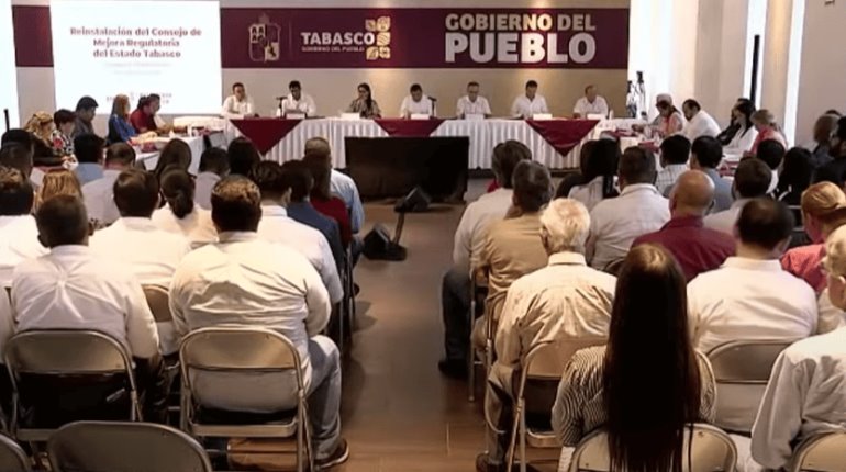 Encabeza gobernador reinstalación del consejo de mejora regulatoria del estado de Tabasco