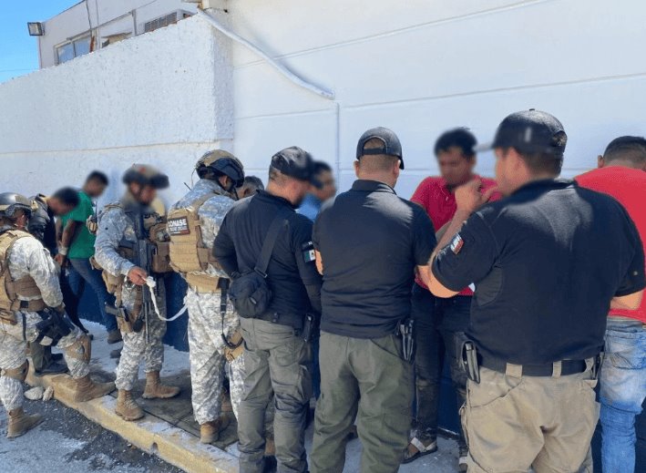 Detienen en Guerrero a 8 presuntos integrantes del grupo criminal "Los Granados"