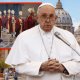 Papa Francisco vuelve a recortar sueldos a cardenales que trabajan en el Vaticano