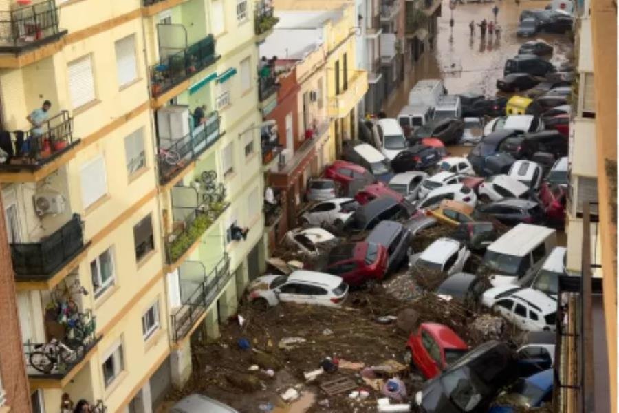 SRE sin reportes de mexicanos afectados por lluvias torrenciales en España