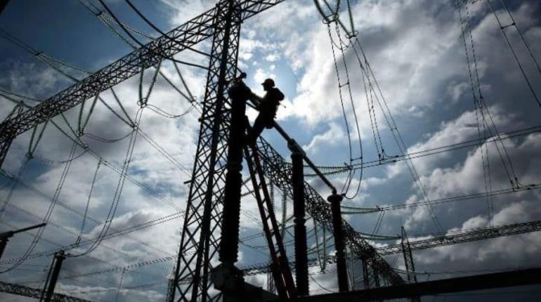 Dar mantenimiento a red eléctrica para evitar apagones  plantea Diócesis de Tabasco a CFE