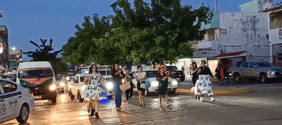 Realizan marcha del silencio por las víctimas de feminicidio en Tabasco