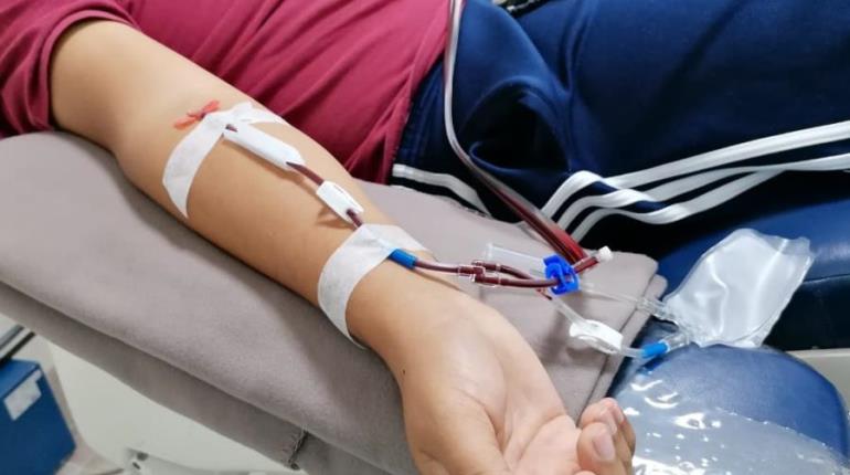 Estudiantes concientizan sobre la donación altruista de sangre