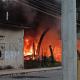 Se incendia taller automotriz en Macuspana