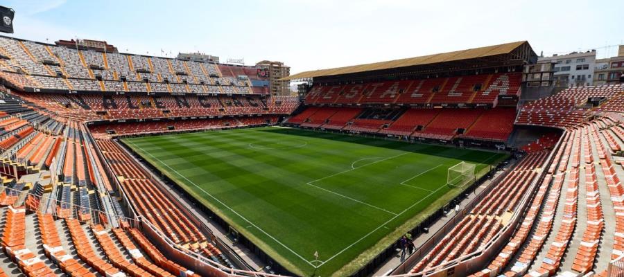 Aplazan partidos de futbol en Valencia tras inundaciones