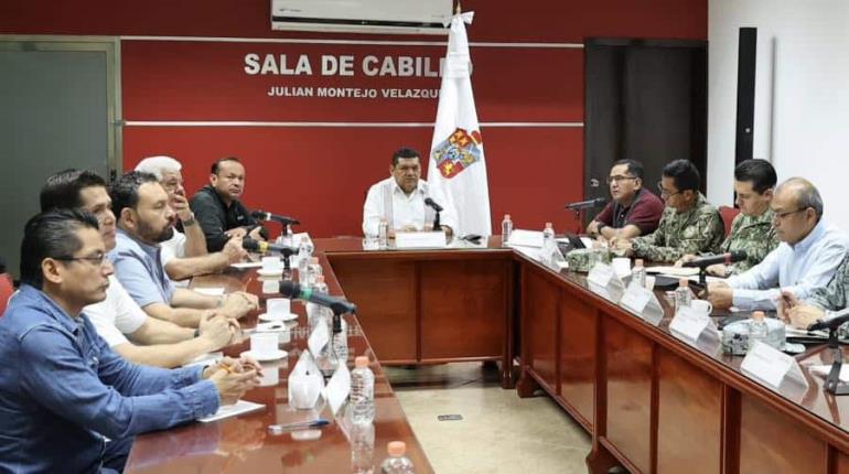 Encabeza Javier May reunión de Seguridad y Jornada de Atención Social en Cárdenas