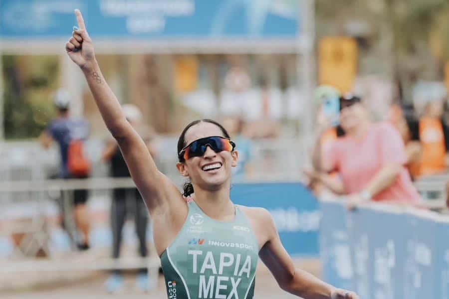 Rosa María Tapia, oro en Copa del Mundo de Triatlón en Brasil