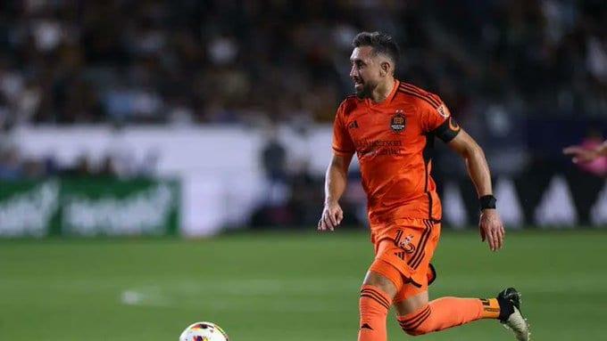 Héctor Herrera reforzaría al León de cara al Mundial de Clubes