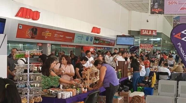 Inauguran Feria Artesanal en la terminal del ADO