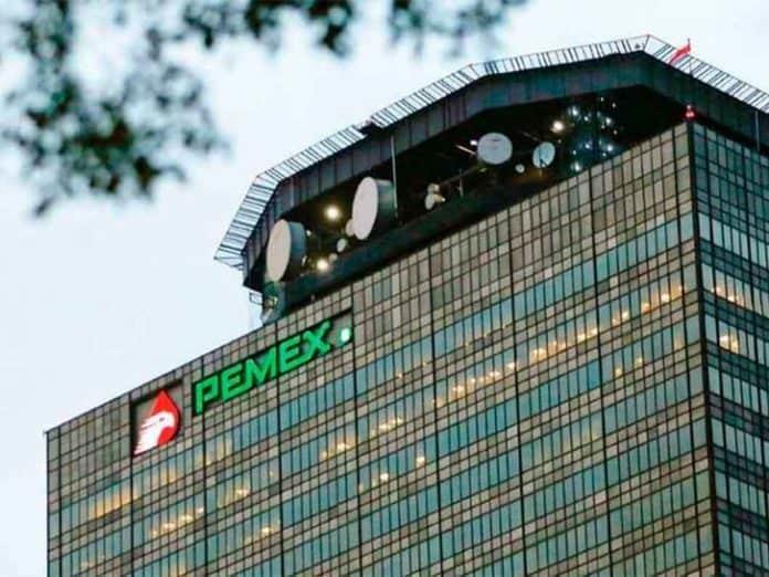 Pemex dejará de pagar impuestos que lo dejaban sin recursos, asegura la presidenta