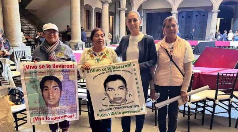 Busca Claudia Sheinbaum reunirse con padres de los 43 normalistas de Ayotzinapa