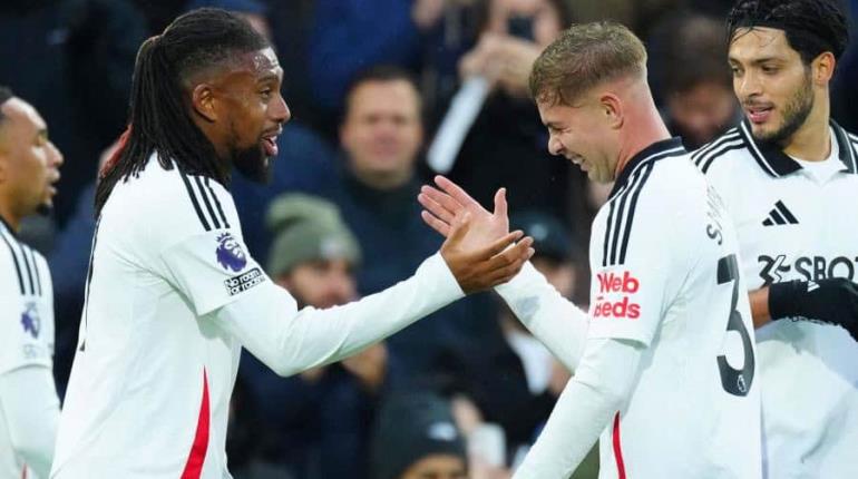 Fulham cae por goleada ante Wolverhampton con Raúl Jiménez de titular