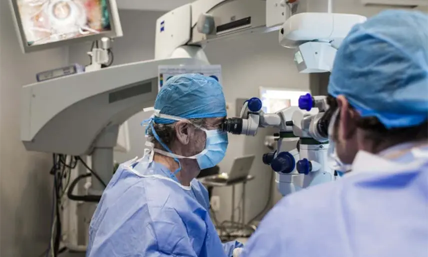 Hospital Rovirosa ha realizado más de 600 cirugías de cataratas en lo que va del año con el programa "Ver por México"